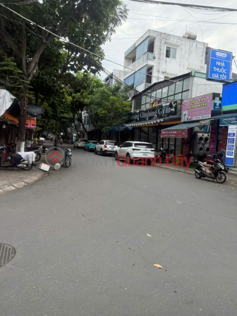 ► Corner plot with 2 street frontages, suitable for business, near Dong Da Market, park view, in the heart of Hai Chau district, 6.x billion VND _0