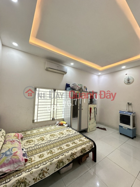 đ 8.6 Billion, HOUSE FOR SALE, 6 BEDROOMS, 4 WC, 74M2, 5x15m, LE DUC THO, GO Vap, PRICE 8.6 BILLION - OWNER'S RED BOOK