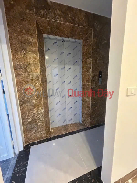 PRIVATE HOUSE FOR SALE on O Cach street, 47m2 X 5 floors, 4.8n frontage, 8.6 billion Long Bien., Vietnam Sales, đ 8.6 Billion