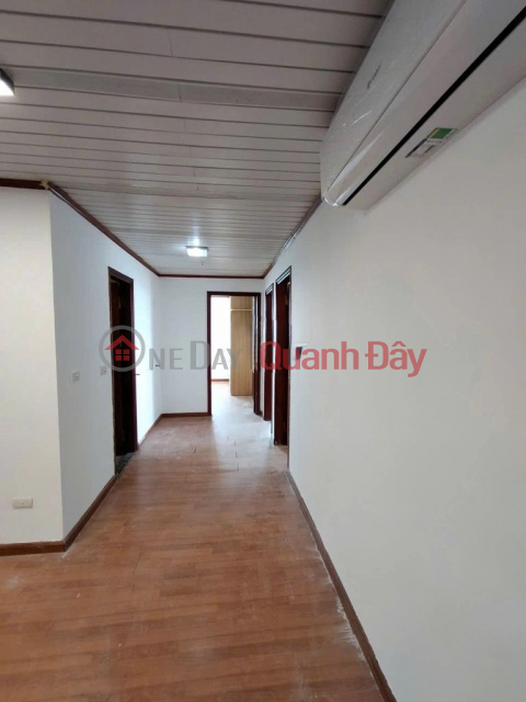 Apartment for rent in MP Quang Trung, Ha Dong, area 149m2 - 3 bedrooms - 2 bathrooms - Price 16 million _0