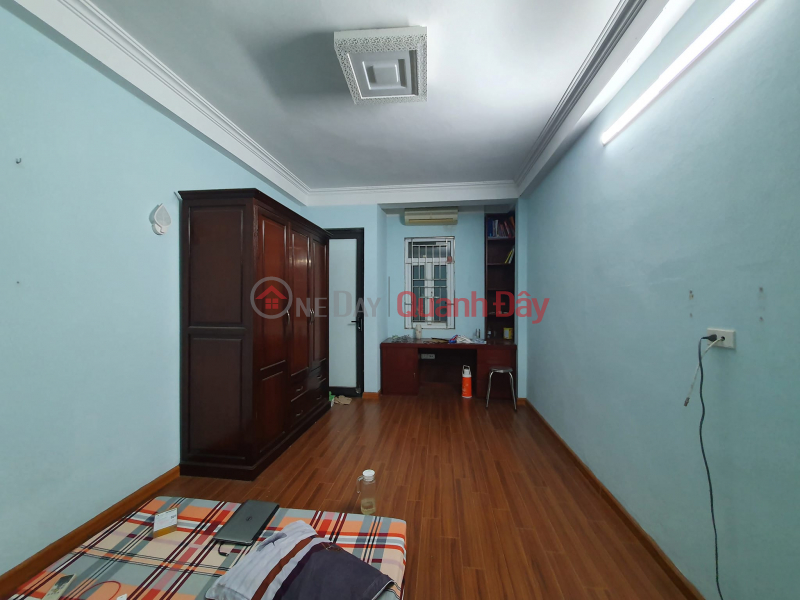 Property Search Vietnam | OneDay | Residential | Sales Listings | Den Lu house, car parked at the door, wide alley, very airy house, DT35m2, price 3.6 billion.