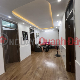 Urgent sale of 75m2 apartment with 3 bedrooms and 2 bathrooms in Giap Nhat Thanh Xuan, Price 2 billion _0