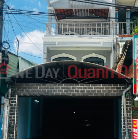 The owner rents the front house 1 ground 2 floors Nguyen Duy Trinh street _0