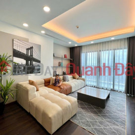 Corner Apartment 127m² - 3BR, Beautiful Interior, Ready to Move In, Southeast BC - BIG Tower Pham Hung _0