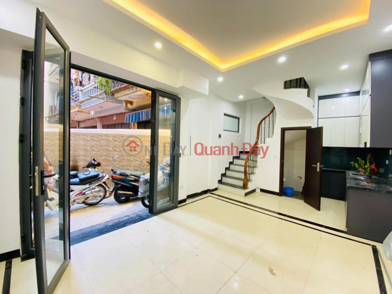 Lane 1 Bui Xuong Trach 30m x 6 floors x Mt 5 m price is 4 billion Thanh Xuan Sales Listings