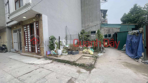 FOR SALE: 34 m2 CORNER PLOT OF LAND – CAR PARKING AVAILABLE – TRAU QUY, GIA LAM - CONTACT 0985865658 _0