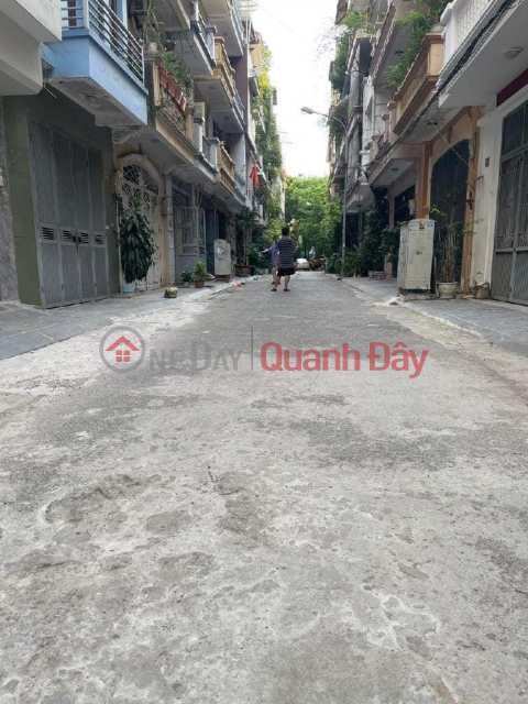 CASH FLOW HOUSE IN DONG NGAC - AREA 60M2 - 5 FLOORS - PRICE 12 BILLION - BUSINESS - CORNER LOT - CARS CAN AVOID _0