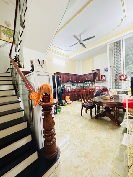 Property Search Vietnam | OneDay | Nhà ở | Niêm yết bán | KẾ BÊN TÊN LỬA - NHÀ 1/TỈNH LỘ 10 - HẺM XE TẢI - 95M2 - 3 TẦNG 3PN - GIÁ 6.5 TỶ