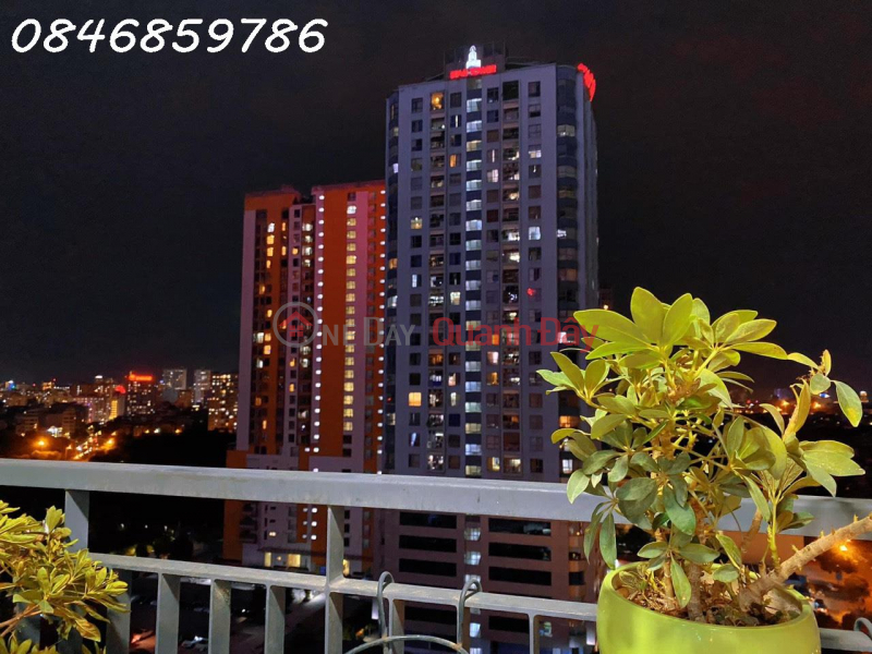 Selling 3 Bedroom 2 Bathroom Apartment, Golden Park Apartment, VIEW US Embassy 130m2, Price 8.35 billion Cau Giay (Negotiable) Vietnam | Sales | đ 8.35 Billion