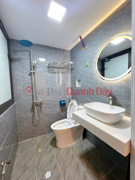 Tôi cho thuê nhà, Lê Trọng Tấn, Hoàng Văn Thái,, 175m2x 4.5T -33 tr | Việt Nam, Cho thuê | đ 33 triệu/ tháng