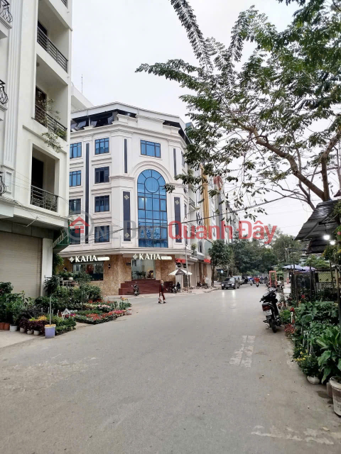 Giảm 2 tỷ Chính chủ cần bán gấp nhà khu Đấu giá Vạn Phúc _0