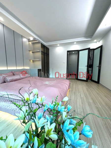 đ 8,45 tỷ | Giải Phóng 6 tầng thang máy, lô góc, ô tô đỗ cửa, gần phố, siêu tiện ích bao quanh