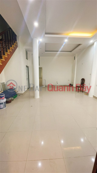 House for sale near Vong Thi, Tay Ho, area nearly 70m2, price only 8 billion Sales Listings