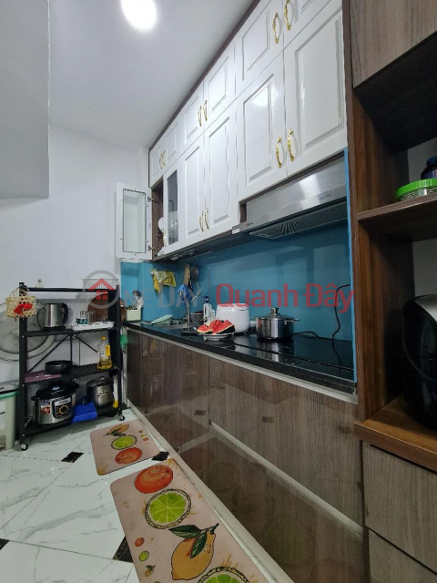 House for sale in Vu Trong Phung - shallow lane - clear lane - near the street - corner lot - full amenities 26m 4.5T _0