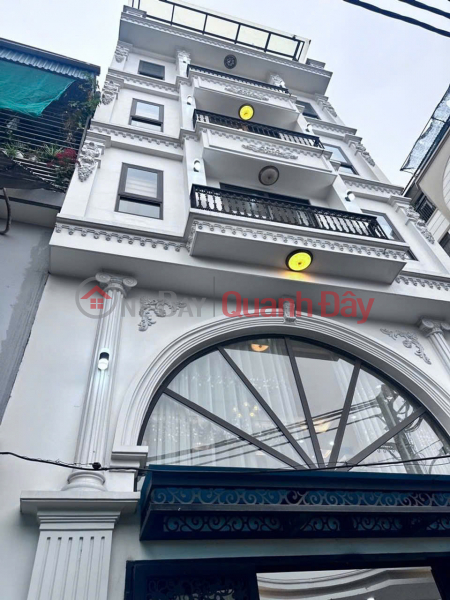 Beautiful house - Corner plot on Nguyen Van Linh Street - Prime location - Car access - 6 floors with elevator - Wider at the back Sales Listings