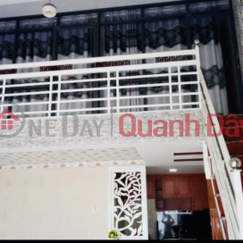 House for sale on Ngo To street next to Son Thuy market for 2 billion 4 _0