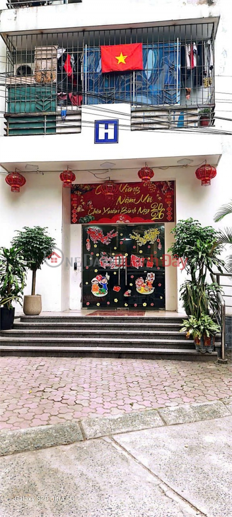 BEAUTIFUL APARTMENT - GREAT PRICE - OWNER NEEDS TO SELL QUICKLY - FULLY EQUIPPED APARTMENT AT ALLEY 67 PHUNG KHOANG, HANOI _0