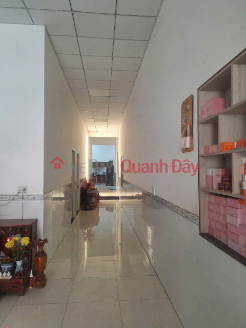 Nhà 5m x 52m, SR, TC, đường nhựa 7m thông, gần cây xăng 26 chỉ 4,5 tỷ _0
