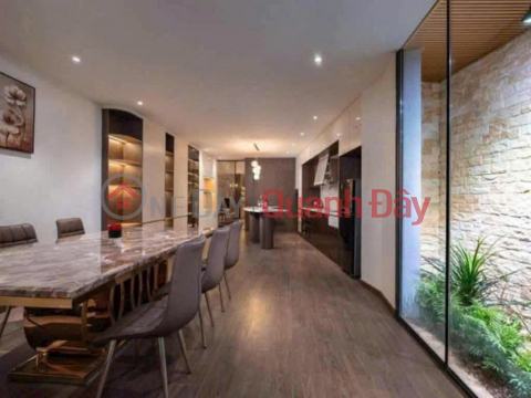 BIỆT THỰ VIP Tp Giao Lưu Từ Liêm gần hồ đẳng cấp nhỉnh 84ty 212m x 3t. _0