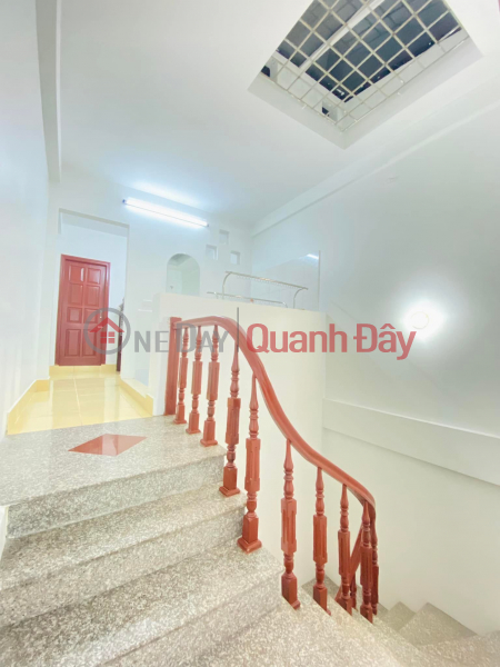 ₫ 3 Billion, FOR SALE HOUSE IN DINH CONG