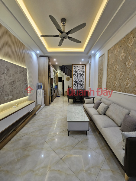 Ngoc Thuy House - Car-parking elevator, single, near Hong Tien street 40m, right at Ngoc Thuy market, next to the park Sales Listings
