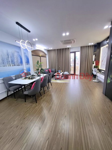 đ 21.5 Billion, 160 Vuong Thua Vu 47m, Headquarters in the middle of the street, unbelievable price,
