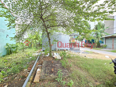 P lot land, area 75m2 (5 x15) Built 4 floors, Long Truong District 9, Price only 3 billion _0