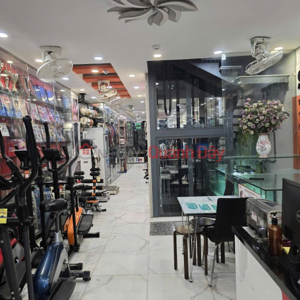 House for sale on Nguyen Thai Hoc street, 130m2, 9 floors with elevator, 4.5m frontage, over 80 billion, sidewalk, car access, Sales Listings