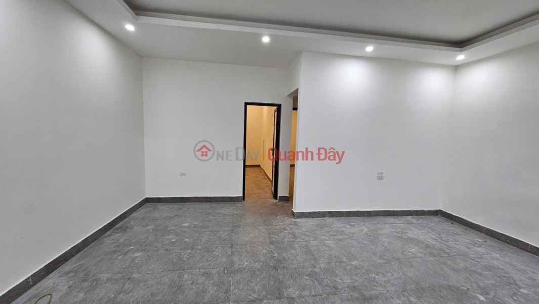 Beautiful House Chi Dong, Me Linh - Car Parking - Fully Furnished - Good Price Sales Listings