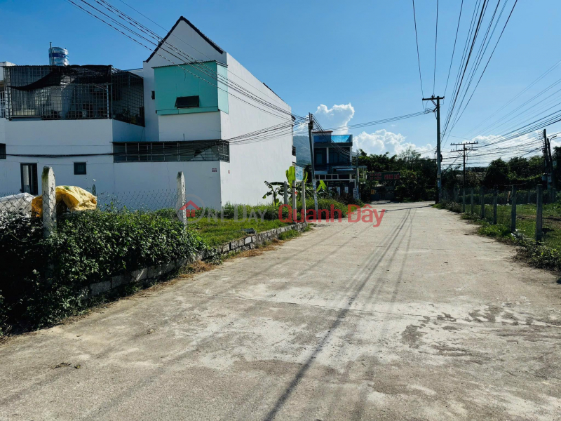 LAND LOT FOR SALE AT THE INTERSECTION OF CARS IN VINH THANH COMMUNE Vietnam Sales đ 2 Billion