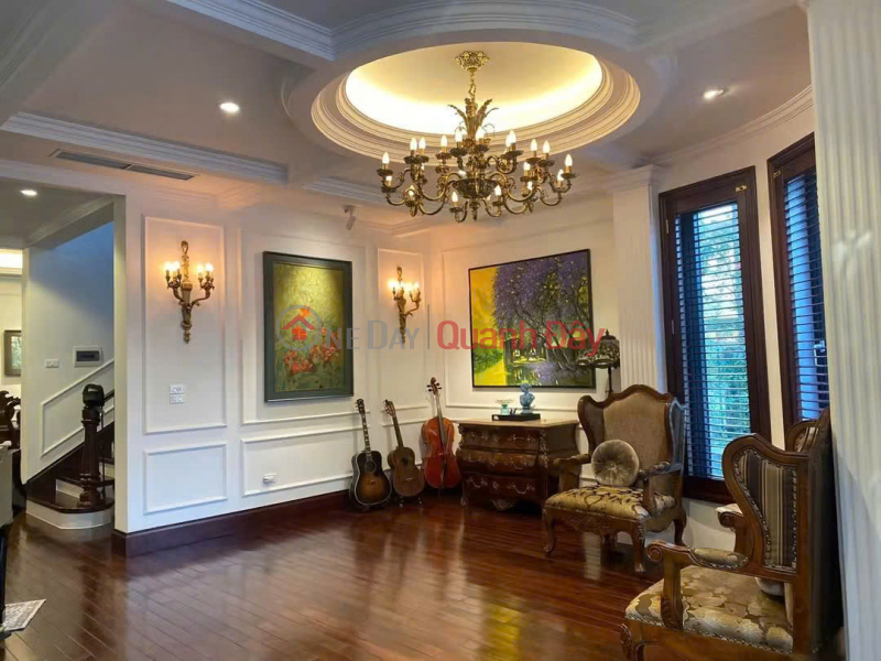 đ 138 Billion | CIPUTRA 4-story villa with elevator, 305m2 area, 17m frontage, corner plot, 138 billion VND, Tu Liem District.