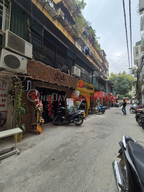 Bán nhà Tây Sơn, Đống Đa kinh doanh sầm uất- Ô tô vào nhà - tập thể tầng 1 diện tích 90m _0