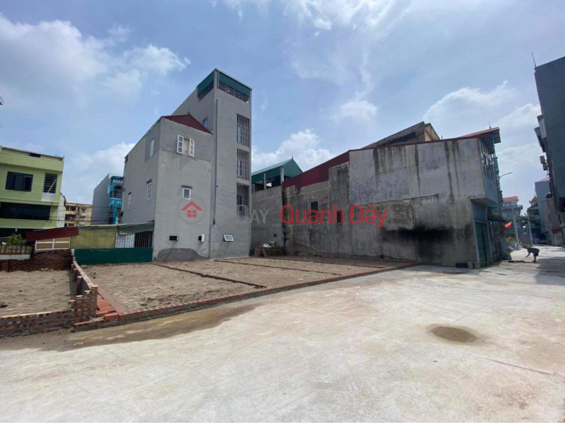 Moved to the South to live, sold 4 lots at Cho Kim - Dong Anh, 6m street, priced at about billion. Contact 0981568317 Vietnam, Sales | đ 1.78 Billion