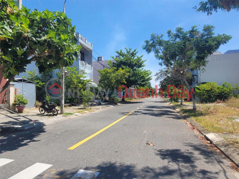 Land for sale on Son Thuy Dong 2 street, 7.5m wide street, 300m from the beach, beautiful location, good price for investment _0