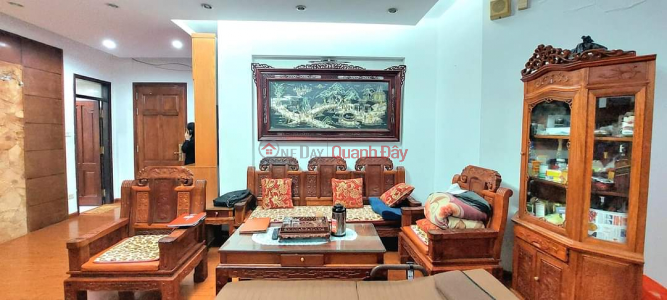 Property Search Vietnam | OneDay | Residential | Sales Listings, Trung Hoa Urban Area Apartment, Nhan Chinh 151m, 3 bedrooms, fully furnished. Price is too good