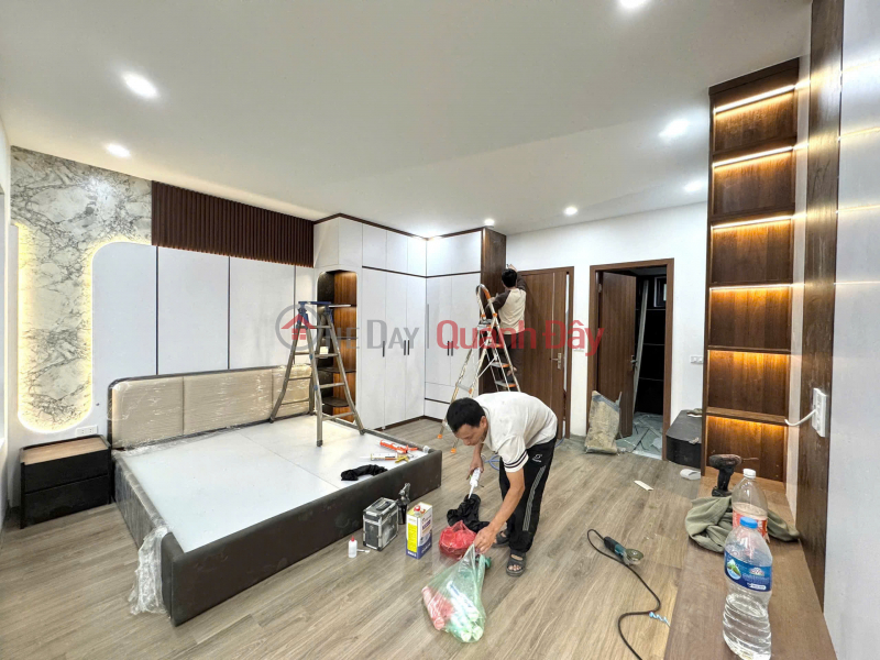 đ 8,6 tỷ, BÁN NHÀ MỚI Ô TÔ ĐỖ CỬA Phúc Lợi 39m2 X 5 Tầng X 8.6 tỷ Long Biên- Hà Nội.