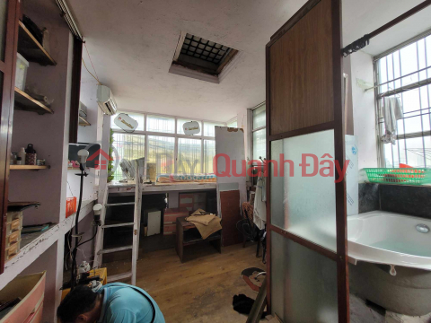 FULL HOUSE FOR RENT ON TRAN KHANH DU STREET, HBT - CLEAR FLOOR DESIGN - GOOD BUSINESS _0