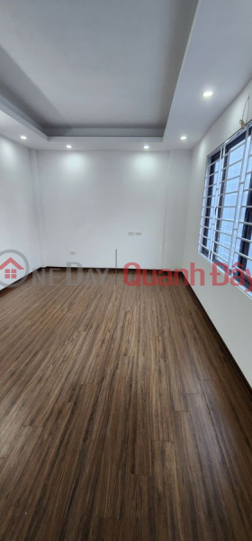 đ 6,6 tỷ, BÁN NHÀ MỚI 5 TẦNG FULL NỘI THẤT Đức Giang 30m2 Mặt tiền 6m 6.6 tỷ Long Biên Hà Nội.