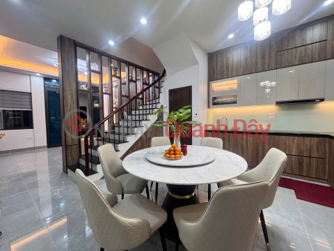 ONLY 1 BEAUTIFUL HOUSE AVAILABLE, FULLY FURNISHED, INVESTMENT PRICE. Ngoc Lam, 47m2, 4 Floors, 12.5 billion VND, Long Bien, Hanoi. _0