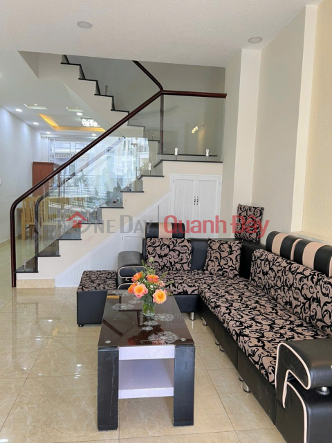 URGENTLY NEED TO SELL HOUSE IN GOLDEN Hills RESORT, Ward 4, Da Lat _0