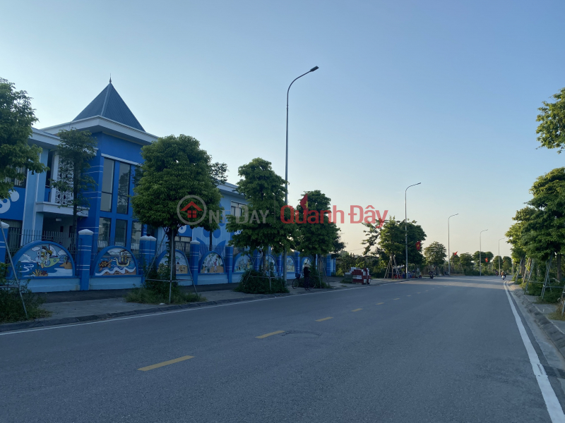 Property Search Vietnam | OneDay | Residential Sales Listings, My sister sold 68m2 of land close to Dong Anh Center, 10m road, publicly 40 million\\/m2. Contact 0981568317