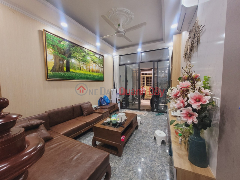 Property Search Vietnam | OneDay | Nhà ở, Niêm yết bán | Bán nhà Thái Thịnh Đống Đa 53m2 10.6 tỷ 4 tầng 3,3 mặt tiền Ngõ Thông gần phố, gần ô tô.