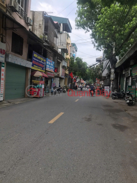THANH TRI IS EXTREMELY CHEAP, CORNER LOT WITH 2 SIDES, CAR PARKING AT THE DOOR, 30m2, ONLY OVER 3 BILLION. _0