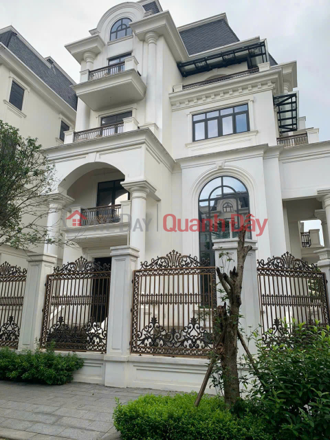 Cho thuê nhà, Lạc Long Quân, Võ Chí Công, THANG MÁY, 330m2x 4T -62 tr _0