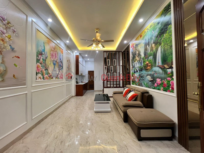 House for sale in Dong Quan 32m2 - built with 6 floors, price slightly 6 billion still negotiable. | Vietnam Sales đ 6 Billion