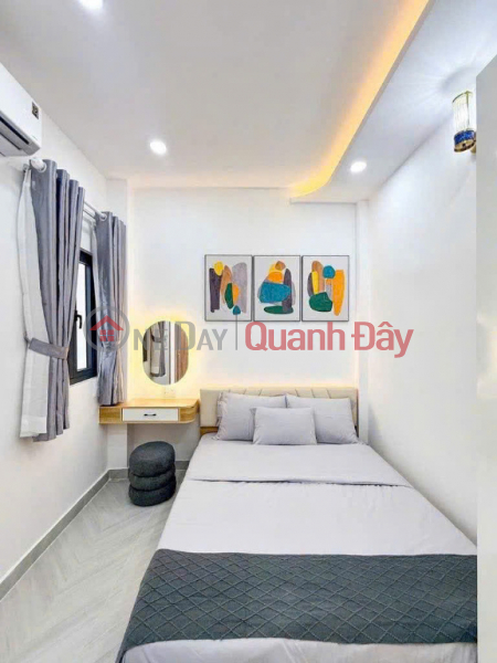 đ 11.75 Billion | QUICK SALE OF HOUSE IN XUAN LA, TAY HO - 5 floors with amenities - IMMEDIATE DISCOUNT OF 800 MILLION