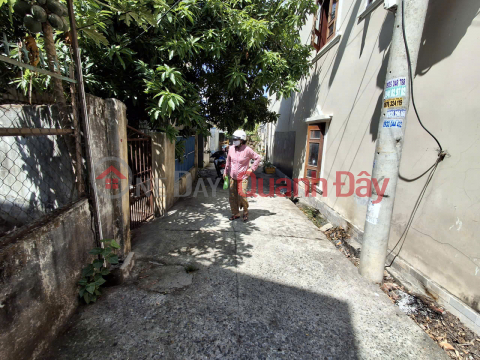 102M2 LAND, CHEAP PRICE 2.5 BILLION VND - 2 BEDROOM HOUSE FOR TEMPORARY STAY - CAM LE CENTER _0