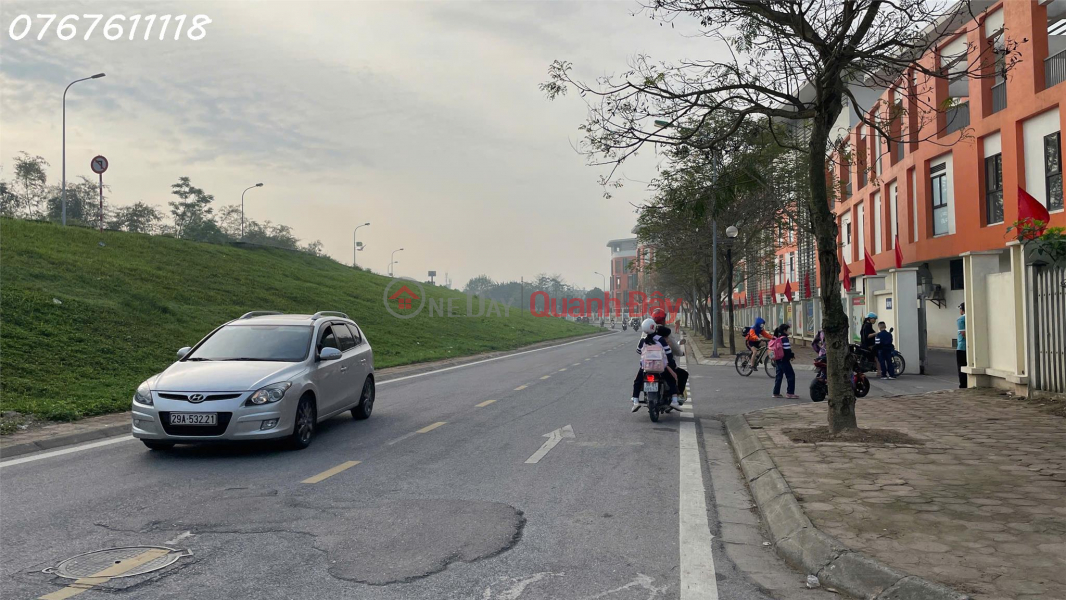 Bán đất phường Long Biên,mặt phố,vỉa hè,kinh doanh,trụ sở,văn phòng, 400m,MT11m,hơn 30 tỷ Niêm yết bán