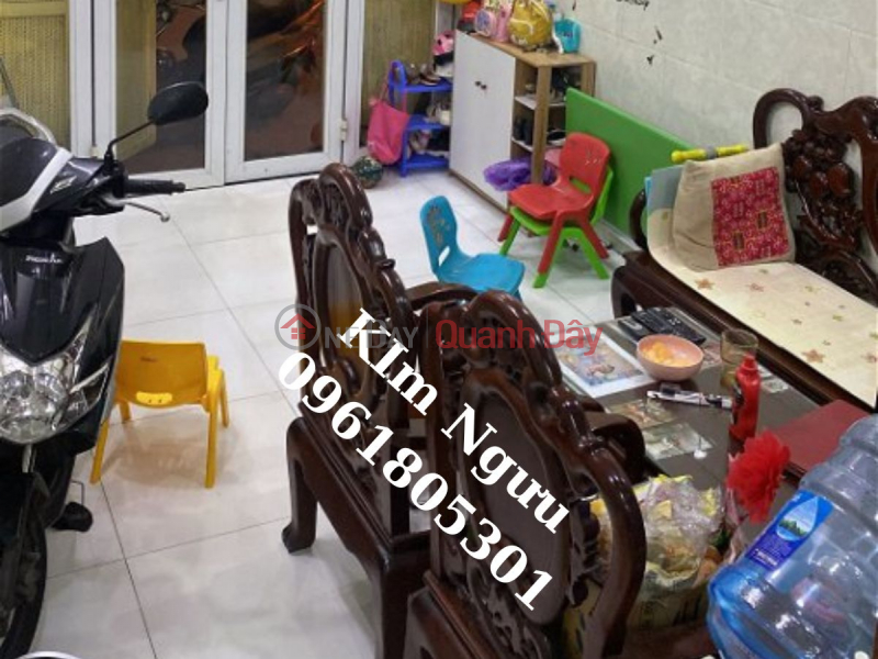 Urgent sale of house in Hai Ba Trung District, 35m2, approximately 4 billion, Hanoi Vietnam | Sales đ 4.3 Billion