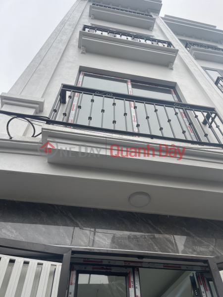 Nhà mới Xuân Đỉnh 30 mét 5 tầng 6,8 tỷ Niêm yết bán